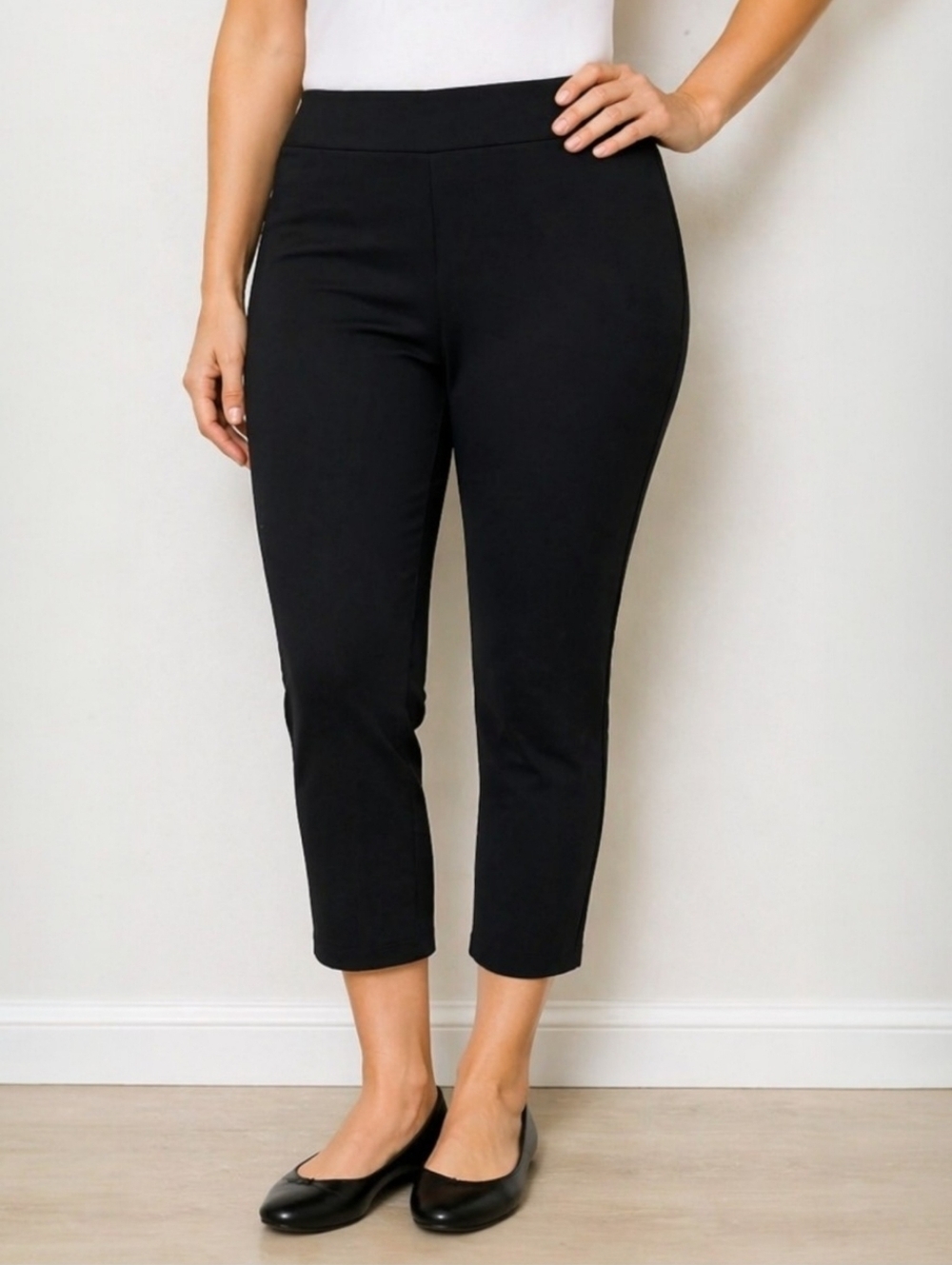 Chico’s Ponte Knit Crop Pants Womens 2 (US 12) Black Pull On Slim Stretch